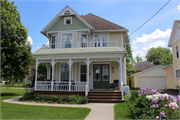 Edwards-Larson House, a Building.