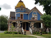 501 DUNBAR AVE, a Queen Anne house, built in Waukesha, Wisconsin in 1891.