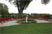 915 Memorial Drive, a garden, built in Manitowoc, Wisconsin in .