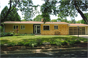5014 LA CROSSE LA, a Ranch house, built in Madison, Wisconsin in 1958.