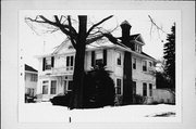 815 N 13TH ST, a Colonial Revival/Georgian Revival house, built in Manitowoc, Wisconsin in 1905.