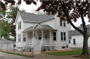 509 S MAPLE AVE, a Queen Anne house, built in Green Bay, Wisconsin in 1890.
