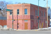 1254 E WASHINGTON AVE, a Commercial Vernacular small retail building, built in Madison, Wisconsin in 1920.