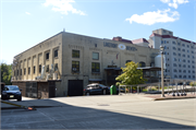 1872 N COMMERCE ST, a Astylistic Utilitarian Building industrial bldg/manufacturing facility, built in Milwaukee, Wisconsin in 1908.