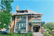2934 N SHEPARD AVE, a Arts and Crafts house, built in Milwaukee, Wisconsin in 1912.