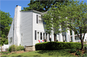 Theodore I. and Margaret Morey House, a Building.