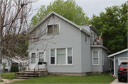 618 N CHESTNUT AVE, a Front Gabled house, built in Green Bay, Wisconsin in 1906.