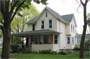 430 N MAPLE AVE 430 N MAPLE AVE, a Queen Anne house, built in Green Bay, Wisconsin in 1907.