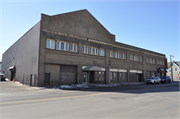 1123-1125 W NATIONAL AVE, a Arts and Crafts warehouse, built in Milwaukee, Wisconsin in 1907.