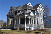 2304 W NATIONAL AVE, a Queen Anne house, built in Milwaukee, Wisconsin in 1888.