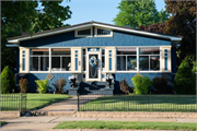419 MAIN ST, a Bungalow, built in Oconto, Wisconsin in 1914.