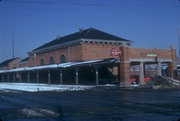 640 W WASHINGTON AVE, a Neoclassical/Beaux Arts depot, built in Madison, Wisconsin in 1903.