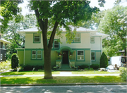 2015 CHADBOURNE AVE 2015 CHADBOURNE AVE, a Prairie School house, built in Madison, Wisconsin in 1913.