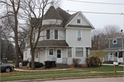 421 W BELOIT ST, a Queen Anne house, built in Orfordville, Wisconsin in 1900.