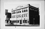 1000 WASHINGTON ST, a Other Vernacular small office building, built in Manitowoc, Wisconsin in 1918.