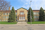 5104 W GREENFIELD AVE, a Spanish/Mediterranean Styles school – elem/middle/jr high/high, built in West Milwaukee, Wisconsin in 1927.