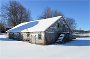 1907 Hawkinson Rd, a Astylistic Utilitarian Building Agricultural - outbuilding, built in Dunn, Wisconsin in 1940.