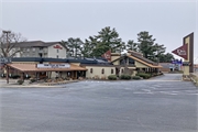800 Wisconsin Dells Pkwy, a Contemporary restaurant/supper club, built in Lake Delton, Wisconsin in 1952.