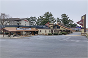 800 Wisconsin Dells Pkwy, a Contemporary restaurant, built in Lake Delton, Wisconsin in 1952.