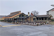 800 Wisconsin Dells Pkwy, a Contemporary restaurant, built in Lake Delton, Wisconsin in 1952.