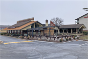 800 Wisconsin Dells Pkwy, a Contemporary restaurant/supper club, built in Lake Delton, Wisconsin in 1952.
