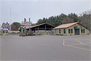 1890 Wisconsin Dells Pkwy, a Side Gabled retail building, built in Wisconsin Dells, Wisconsin in 1956.