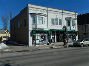 W62 N620 WASHINGTON AVE, a Commercial Vernacular large retail building, built in Cedarburg, Wisconsin in 1913.