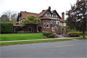 1326 CASS ST, a English Revival Styles house, built in La Crosse, Wisconsin in 1901.