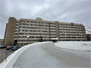 1424 Admiral Ct, a Contemporary apartment/condominium, built in Green Bay, Wisconsin in 1971.