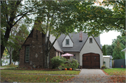1001 S ROOSEVELT ST, a English Revival Styles house, built in Green Bay, Wisconsin in 1928.