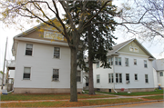 1008-1012 CHERRY ST, a Front Gabled apartment/condominium, built in Green Bay, Wisconsin in 1904.