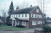 906 GRANT ST, a Colonial Revival/Georgian Revival house, built in Wausau, Wisconsin in 1922.