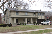 4064 N Richland Ct, a Prairie School house, built in Shorewood, Wisconsin in 1969.