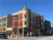 121-123 E MILWAUKEE ST, a Queen Anne lodging-hotel, built in Janesville, Wisconsin in 1893.