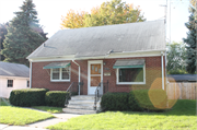 817 Grove St 817 Grove St, a Minimal Traditional house, built in Green Bay, Wisconsin in 1952.