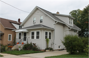 915 S IRWIN AVE, a Front Gabled house, built in Green Bay, Wisconsin in 1923.
