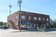 1242-1250 E MASON ST, a Commercial Vernacular large retail building, built in Green Bay, Wisconsin in 1923.