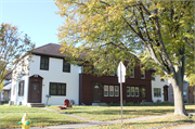 1003-1009 REED ST, a Colonial Revival/Georgian Revival apartment/condominium, built in Green Bay, Wisconsin in 1940.