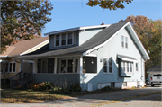 216 WOODLAWN AVE 216 WOODLAWN AVE, a Bungalow house, built in Green Bay, Wisconsin in 1927.