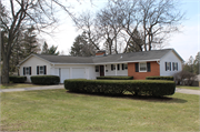 5701 PHEASANT HILL RD, a Ranch house, built in Monona, Wisconsin in 1961.