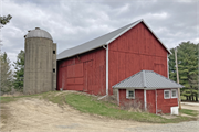 COUNTY HIGHWAY Z, a Astylistic Utilitarian Building barn, built in Delafield, Wisconsin in 1934.