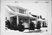 814 N 4TH AVE, a Bungalow house, built in Wausau, Wisconsin in 1920.