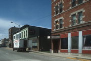 416 E WILSON ST, a Neoclassical/Beaux Arts lodging-hotel, built in Madison, Wisconsin in 1908.