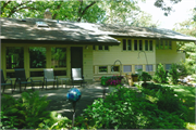 9 S EAU CLAIRE AVE, a Contemporary house, built in Madison, Wisconsin in 1961.