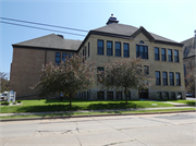 459 BOYD ST / 619 MERRITT AVE, a Astylistic Utilitarian Building elementary, middle, jr.high, or high, built in Oshkosh, Wisconsin in 1904.