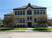 459 BOYD ST / 619 MERRITT AVE, a Astylistic Utilitarian Building school – elem/middle/jr high/high, built in Oshkosh, Wisconsin in 1904.