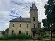 3011 W STATE ST, a Italianate house, built in Milwaukee, Wisconsin in 1851.