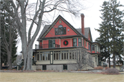 806 W GRAND AVE, a Queen Anne house, built in Port Washington, Wisconsin in 1893.