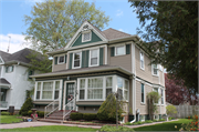 831 N 8TH ST 831 N 8TH ST, a Queen Anne house, built in Manitowoc, Wisconsin in 1902.