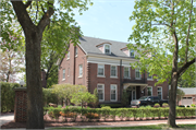 1515 MICHIGAN AVE, a Colonial Revival/Georgian Revival house, built in Manitowoc, Wisconsin in 1920.